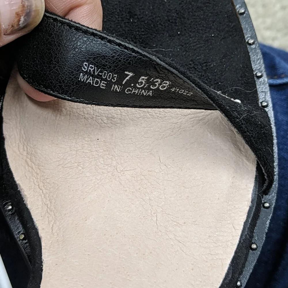 NWT CHINESE LAUNDRY Faux Suede Ankle Strap Heels